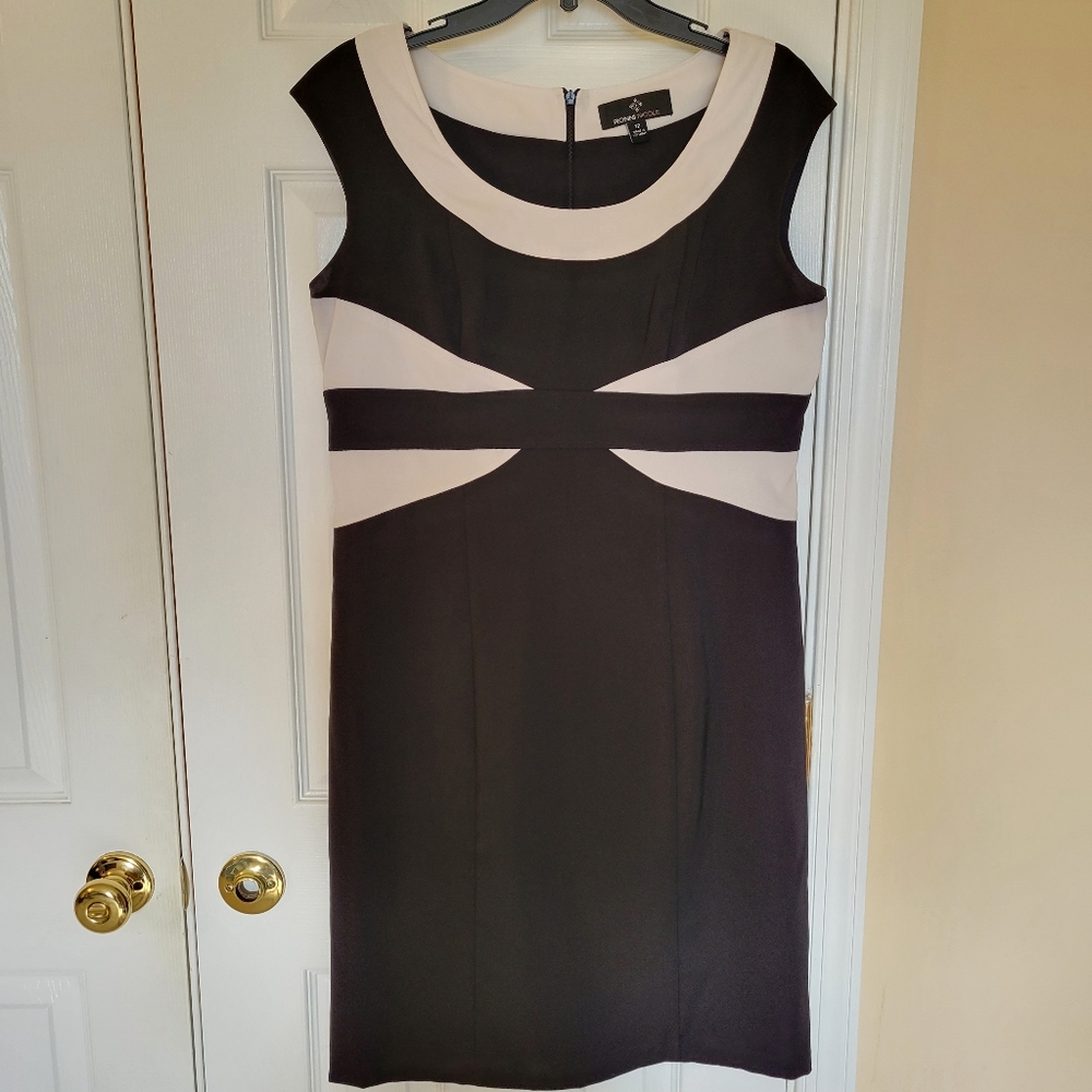 Ronni Nicole Dress